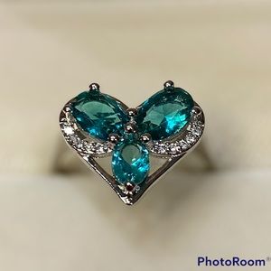 NEW•Women’s Blue Zircon & Silver 925 ring size 8